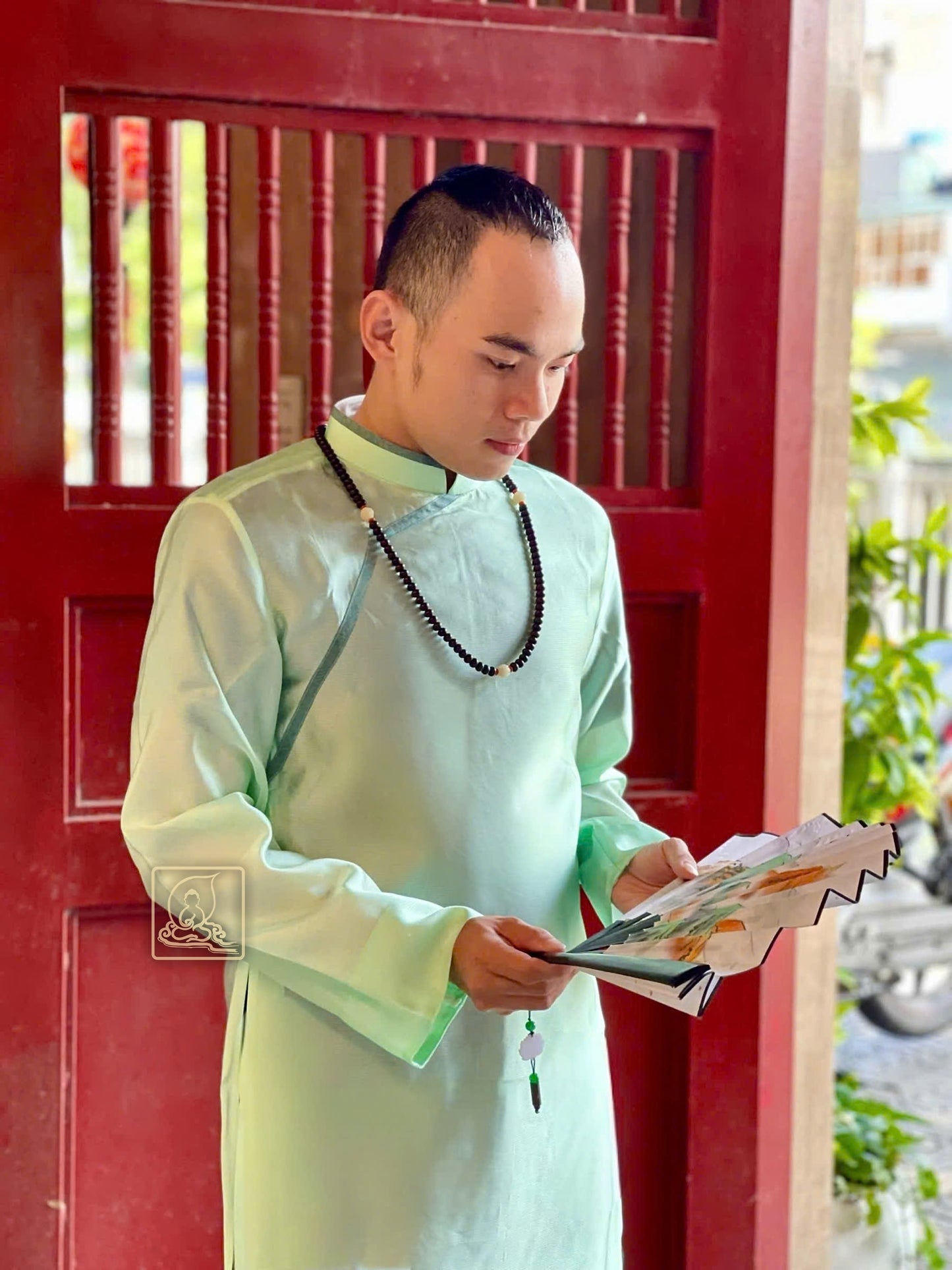 TRANG PHỤC ÁO DÀI NAM - ADM042411