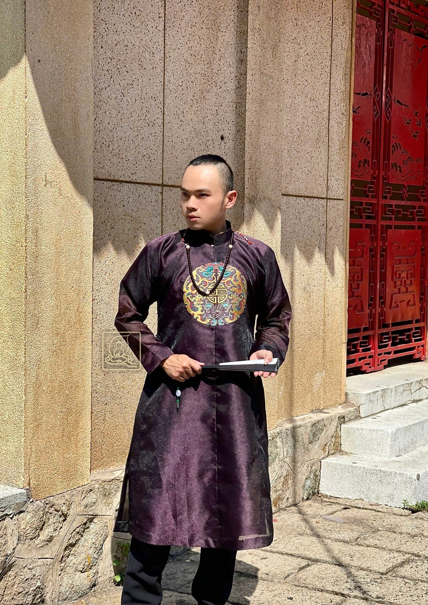 TRANG PHỤC ÁO DÀI NGŨ THÂN NAM - ADM232411