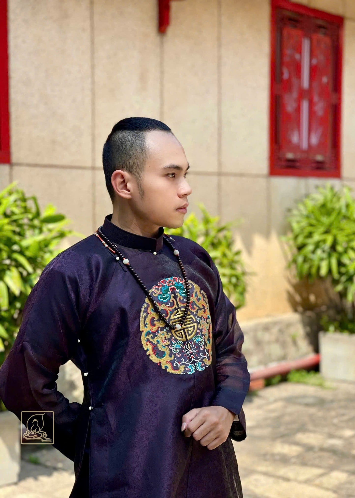 TRANG PHỤC ÁO DÀI NGŨ THÂN NAM - ADM232411