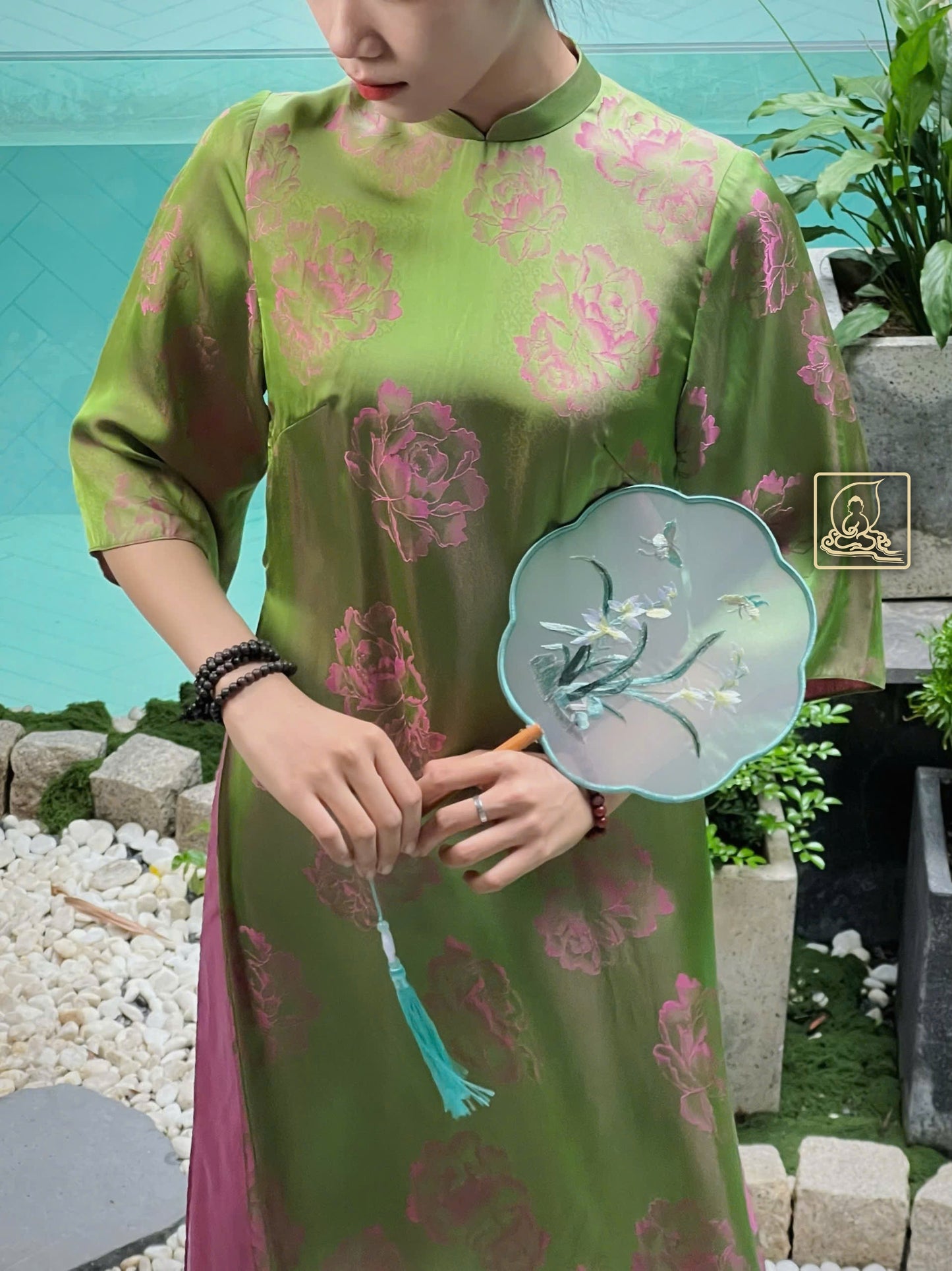 TRANG PHỤC ÁO DÀI NỮ - ADW152604