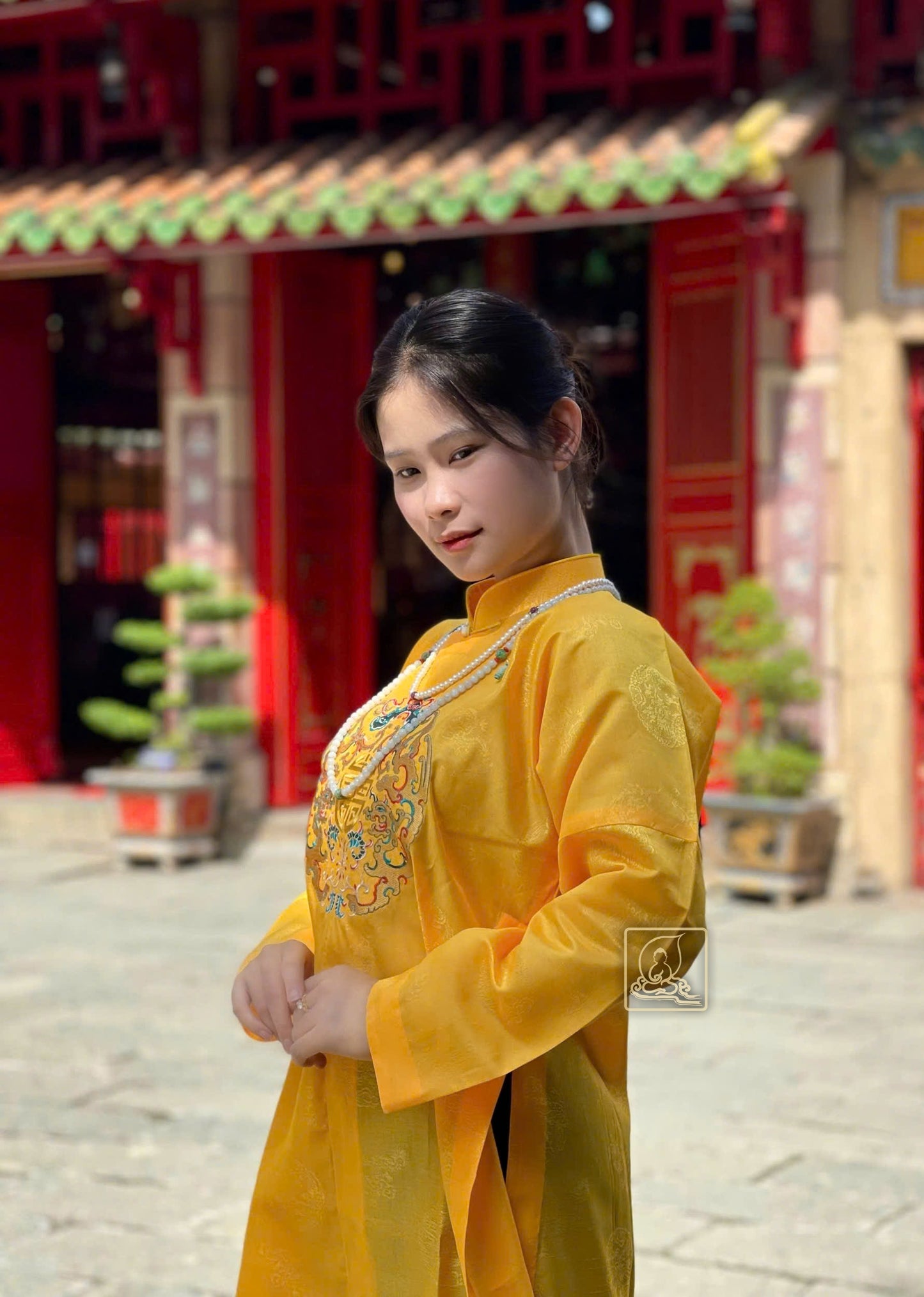 TRANG PHỤC ÁO DÀI NGŨ THÂN NỮ - ADW252411