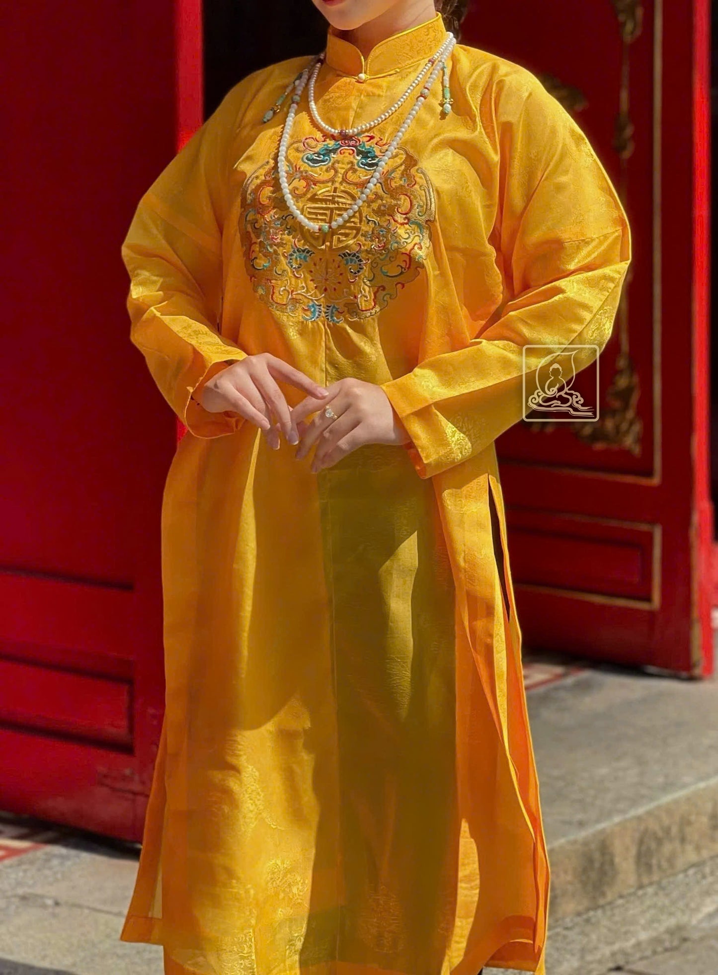 TRANG PHỤC ÁO DÀI NGŨ THÂN NỮ - ADW252411