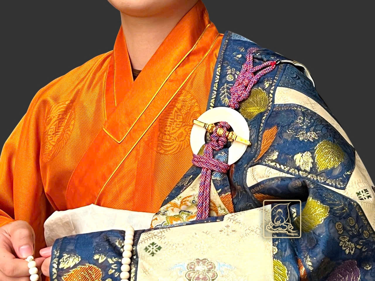 ĐẠI THỪA PHƯƠNG TIỆN PHÁP Y - JS058