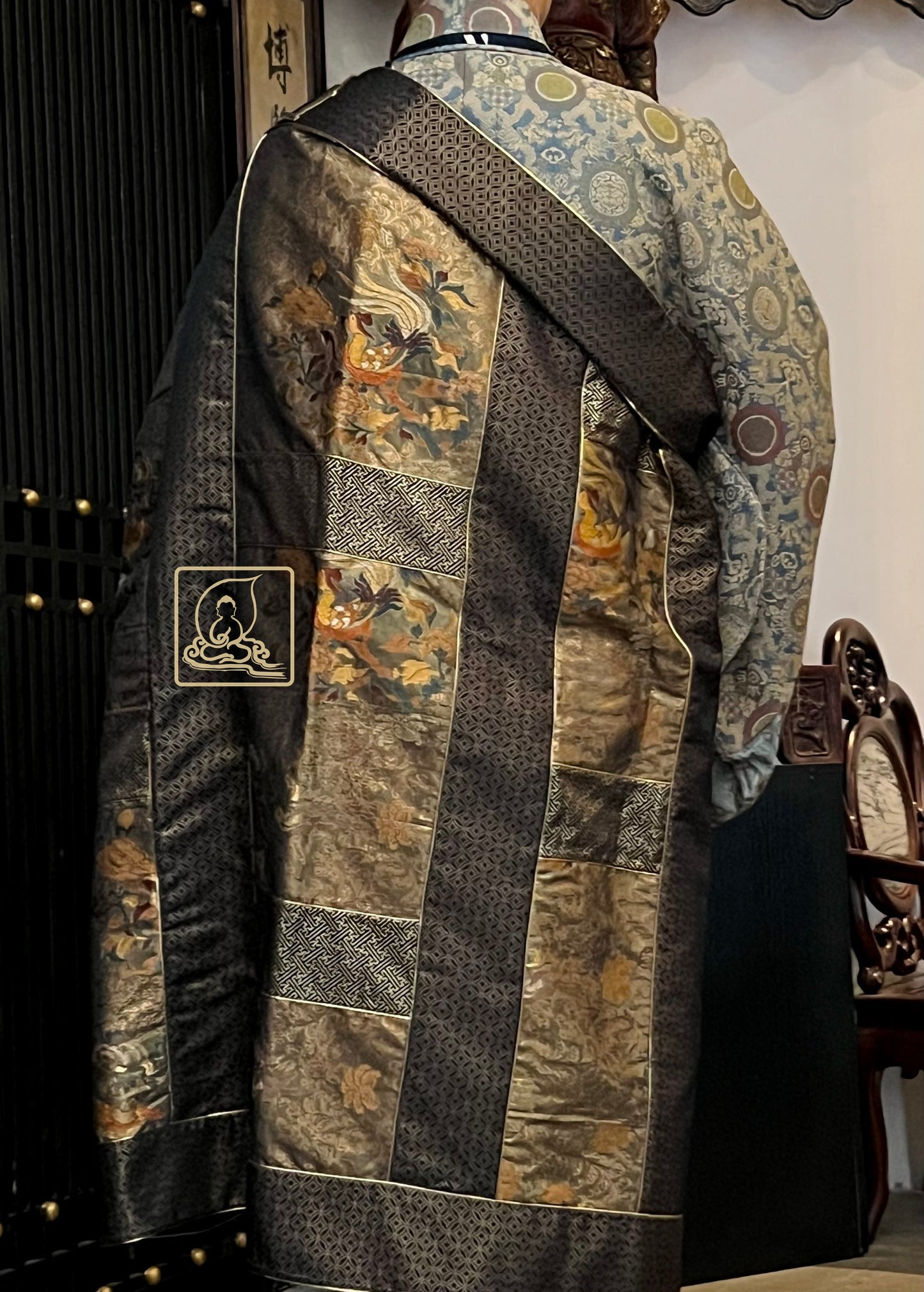 PHƯỢNG HOÀNG PHƯƠNG TIỆN PHÁP Y - JS114