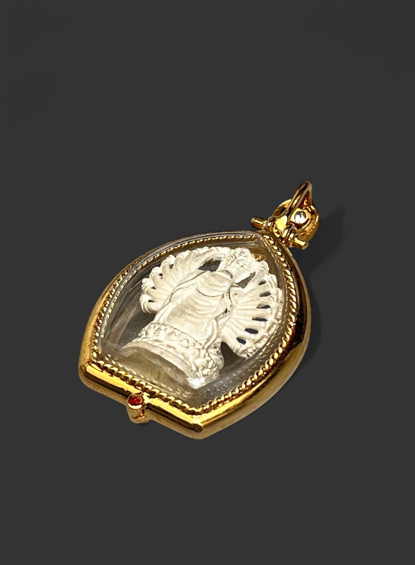 AMULET ĐỨC CHUẨN ĐỀ BỒ TÁT - MDC021