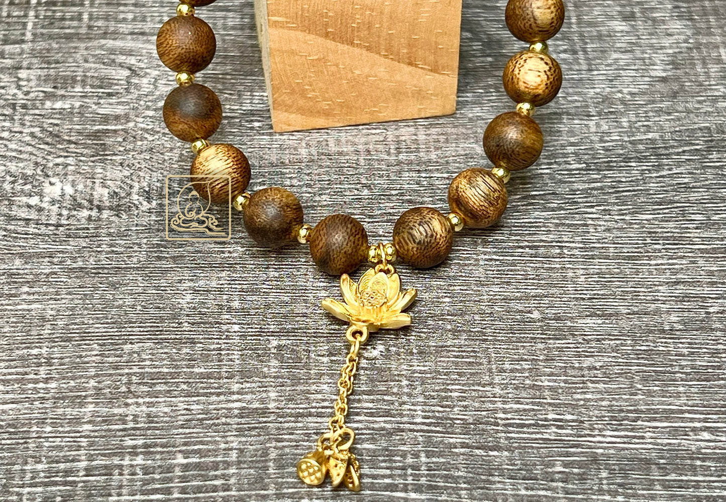 VÒNG TAY KỲ NAM - PB549