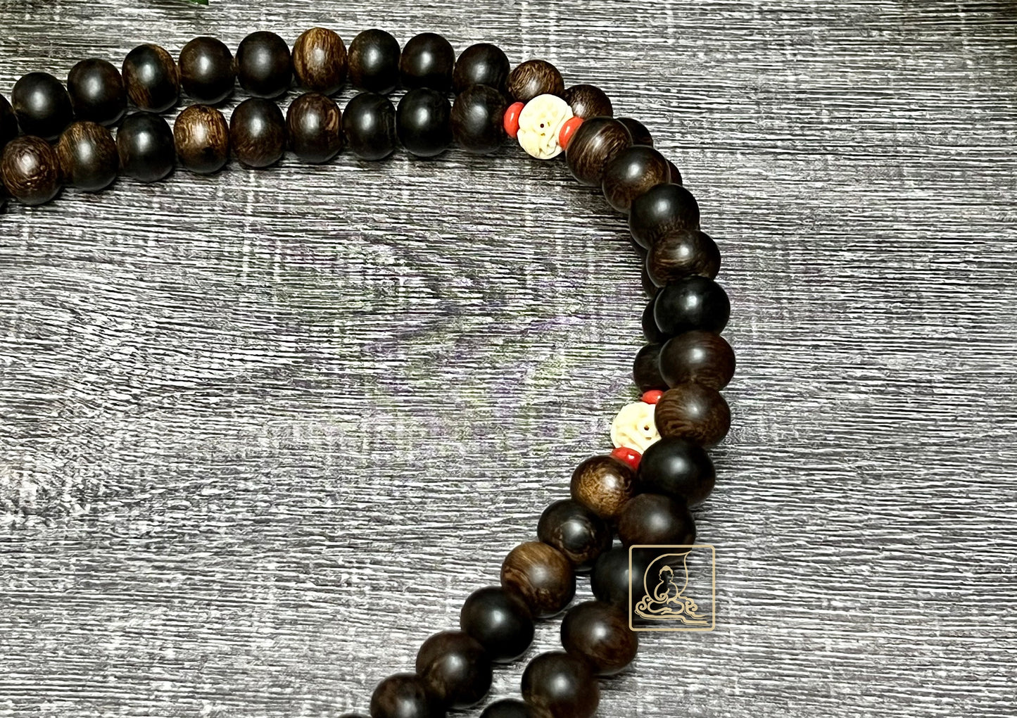 TRẦM HƯƠNG THƯỢNG PHẨM LƯỠNG GIỚI NIỆM CHÂU - PB555