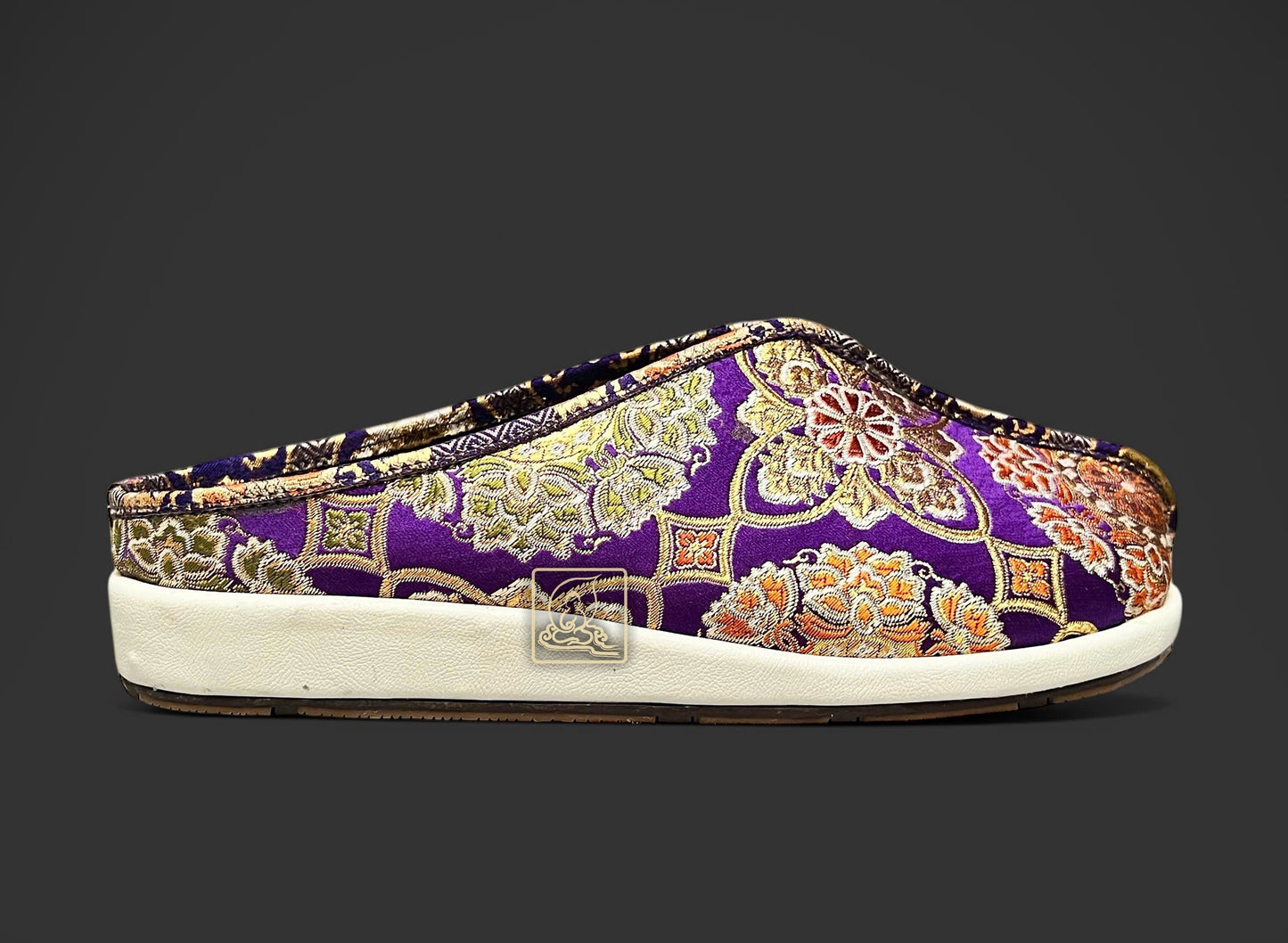 THIỀN HÀI GẤM NHẬT - TH064