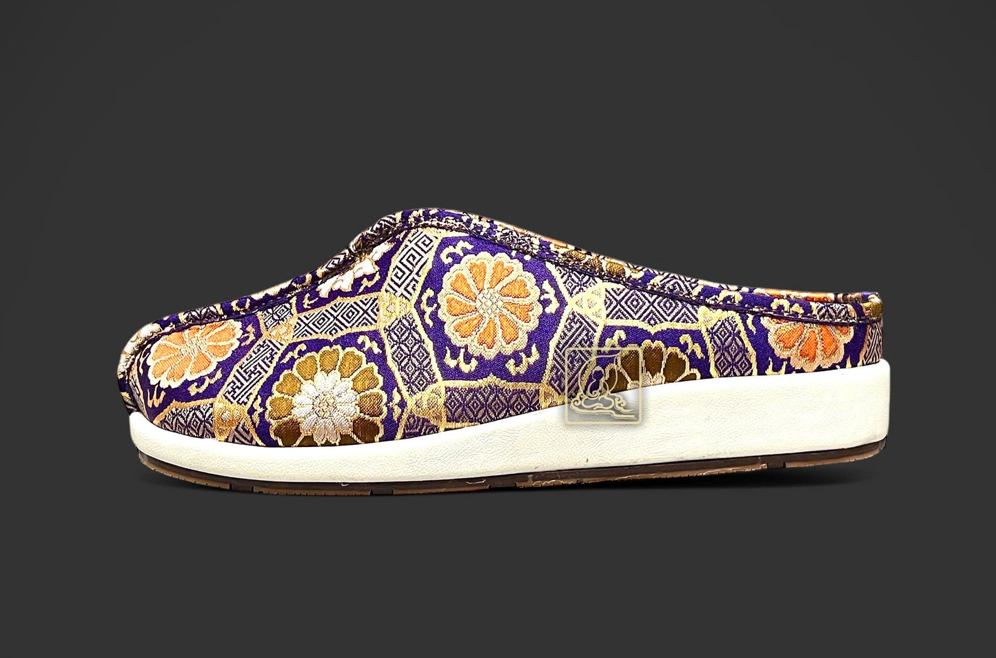 THIỀN HÀI GẤM NHẬT - TH065