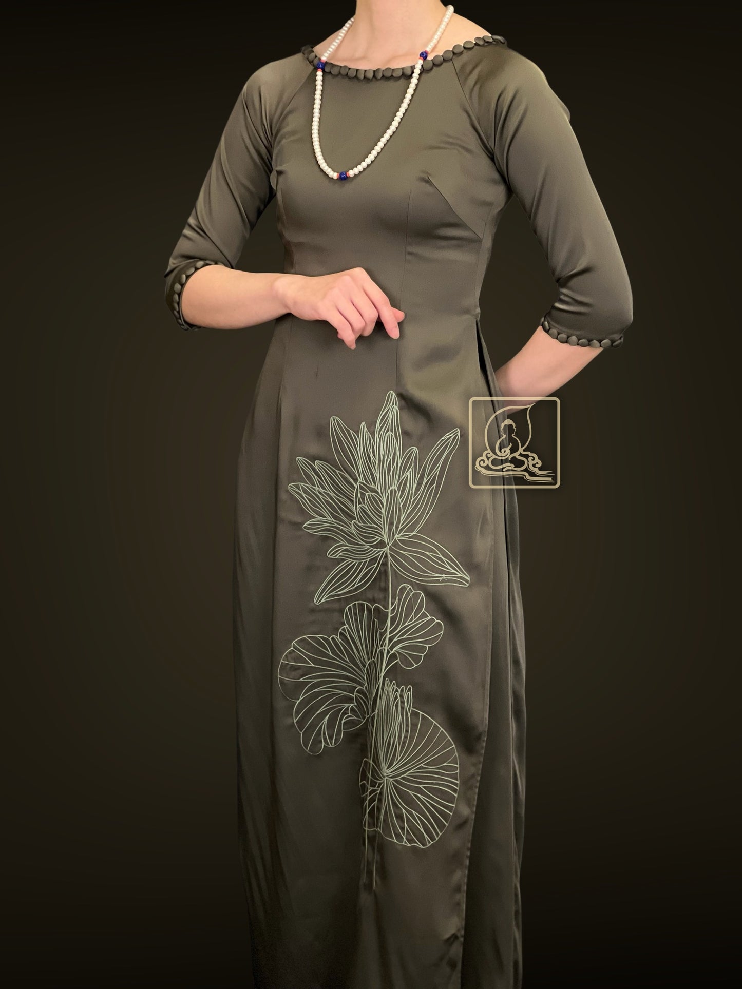 TRANG PHỤC ÁO DÀI NỮ - ADW092221