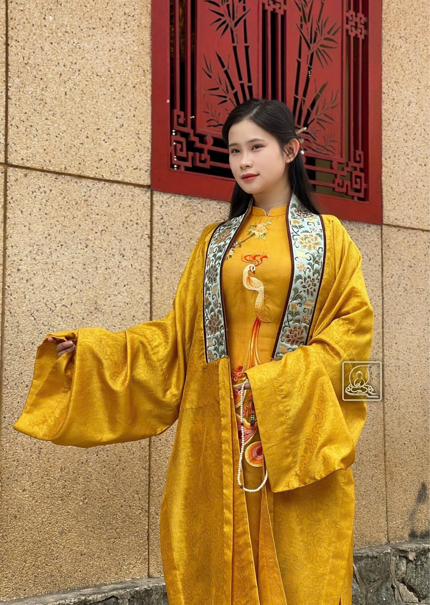 CỔ PHỤC NHẬT BÌNH - ADW122303