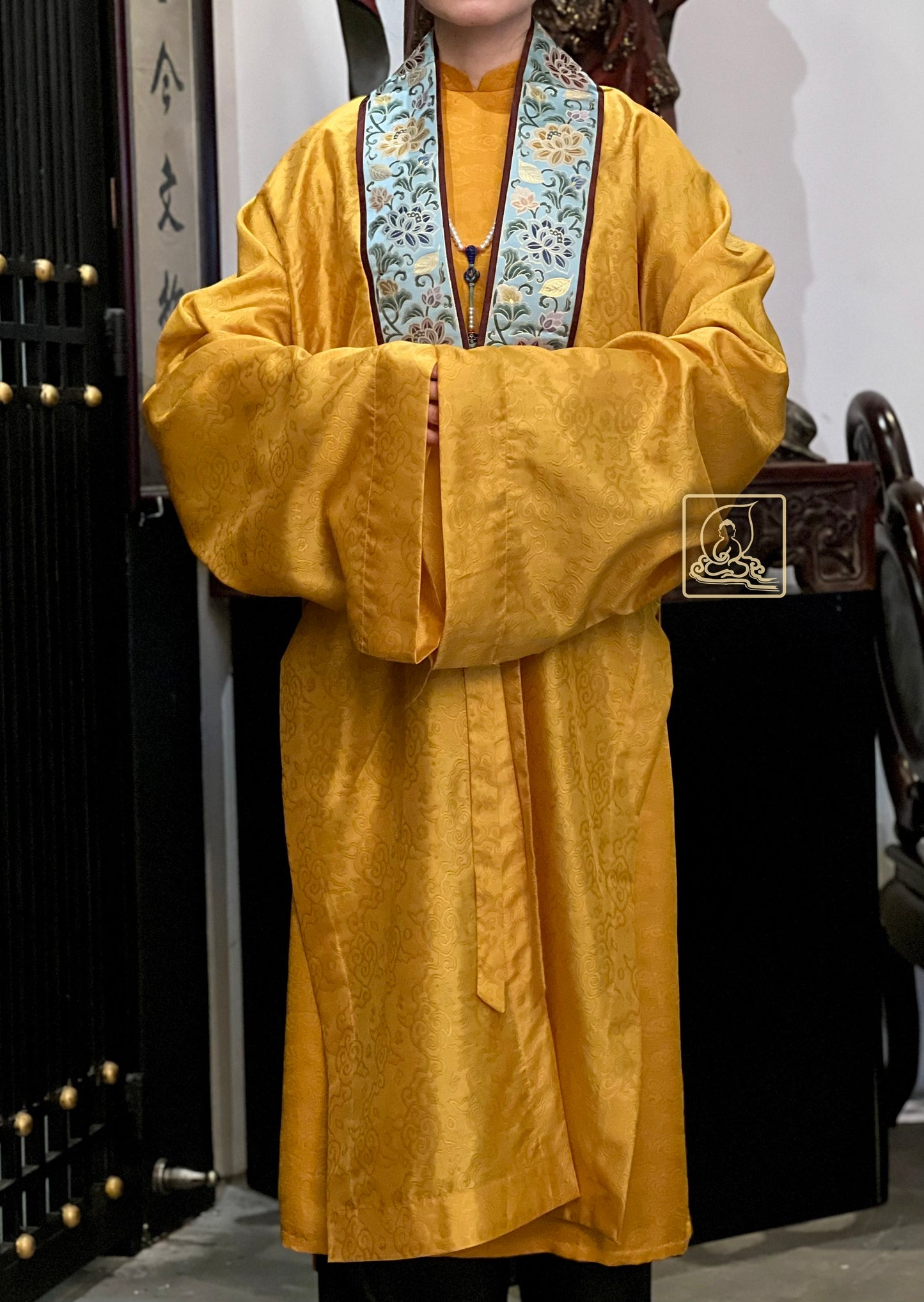 CỔ PHỤC NHẬT BÌNH - ADW122303
