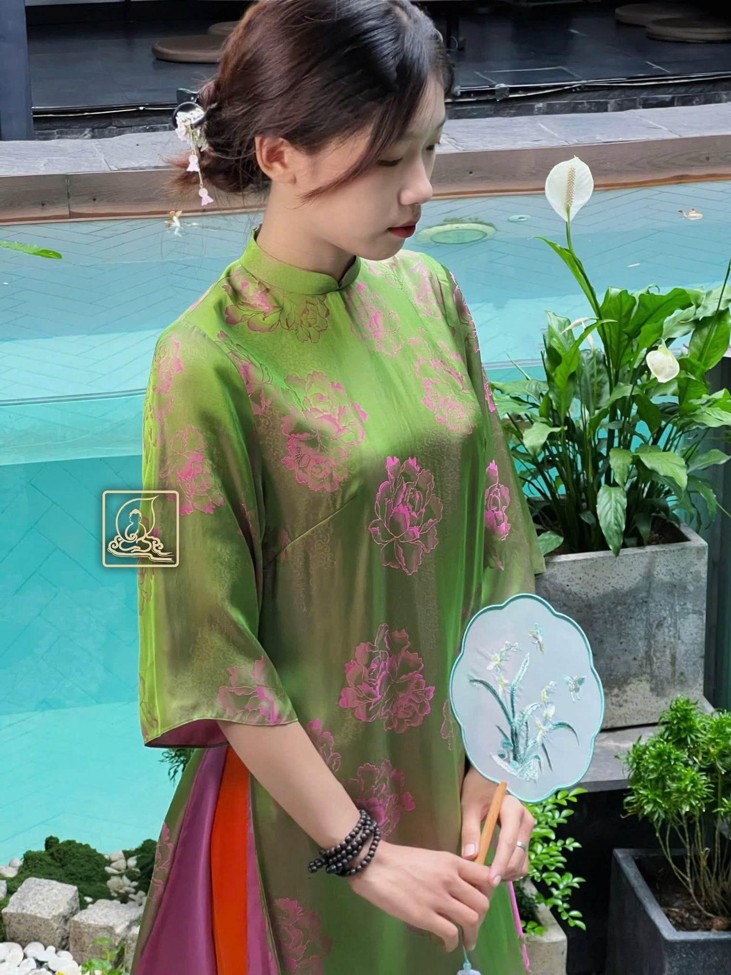 TRANG PHỤC ÁO DÀI NỮ - ADW152604