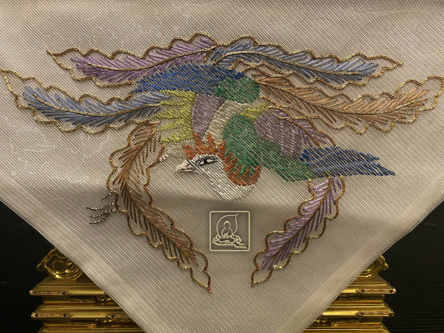 TIỀN BÀN GẤM - BA050