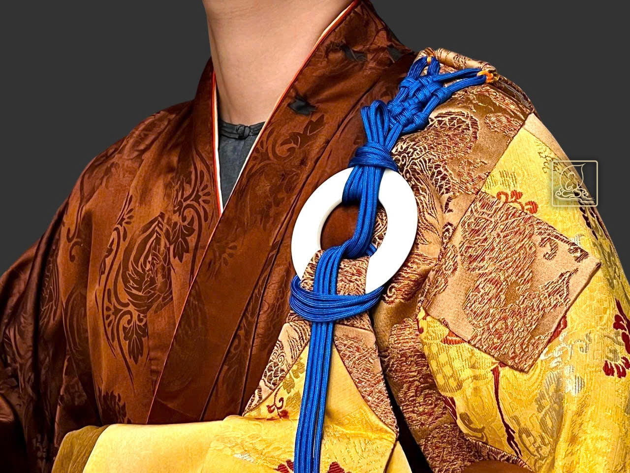 ĐẠI THỪA PHƯƠNG TIỆN PHÁP Y - JS042