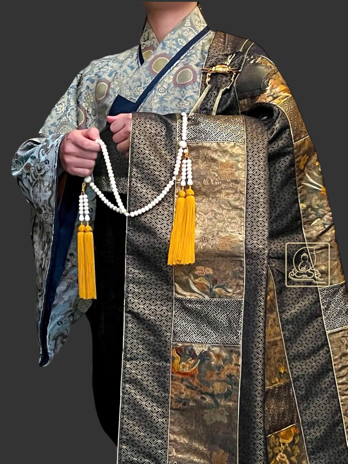 PHƯỢNG HOÀNG PHƯƠNG TIỆN PHÁP Y - JS114