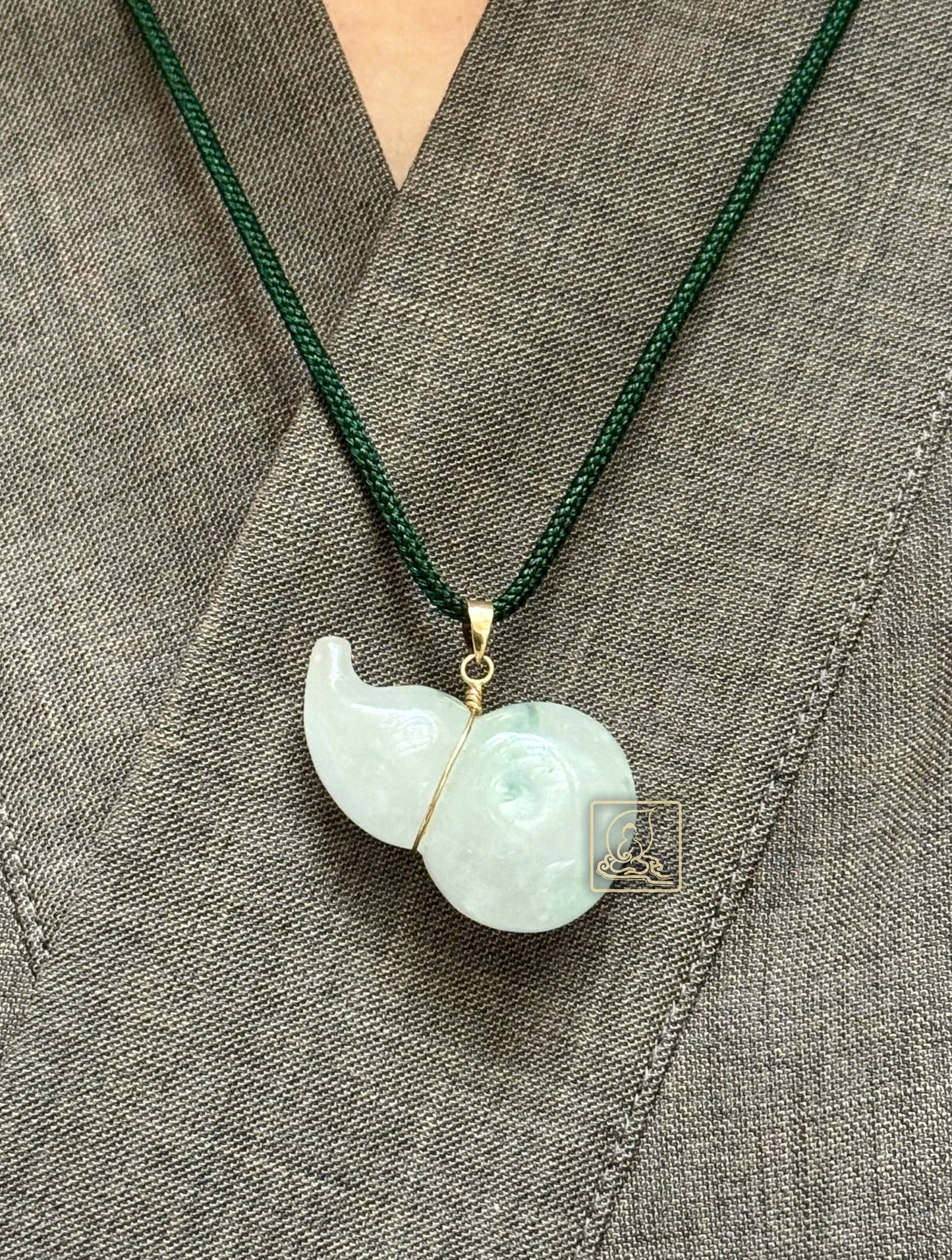 HỒ LÔ NGỌC CẨM THẠCH - PB222