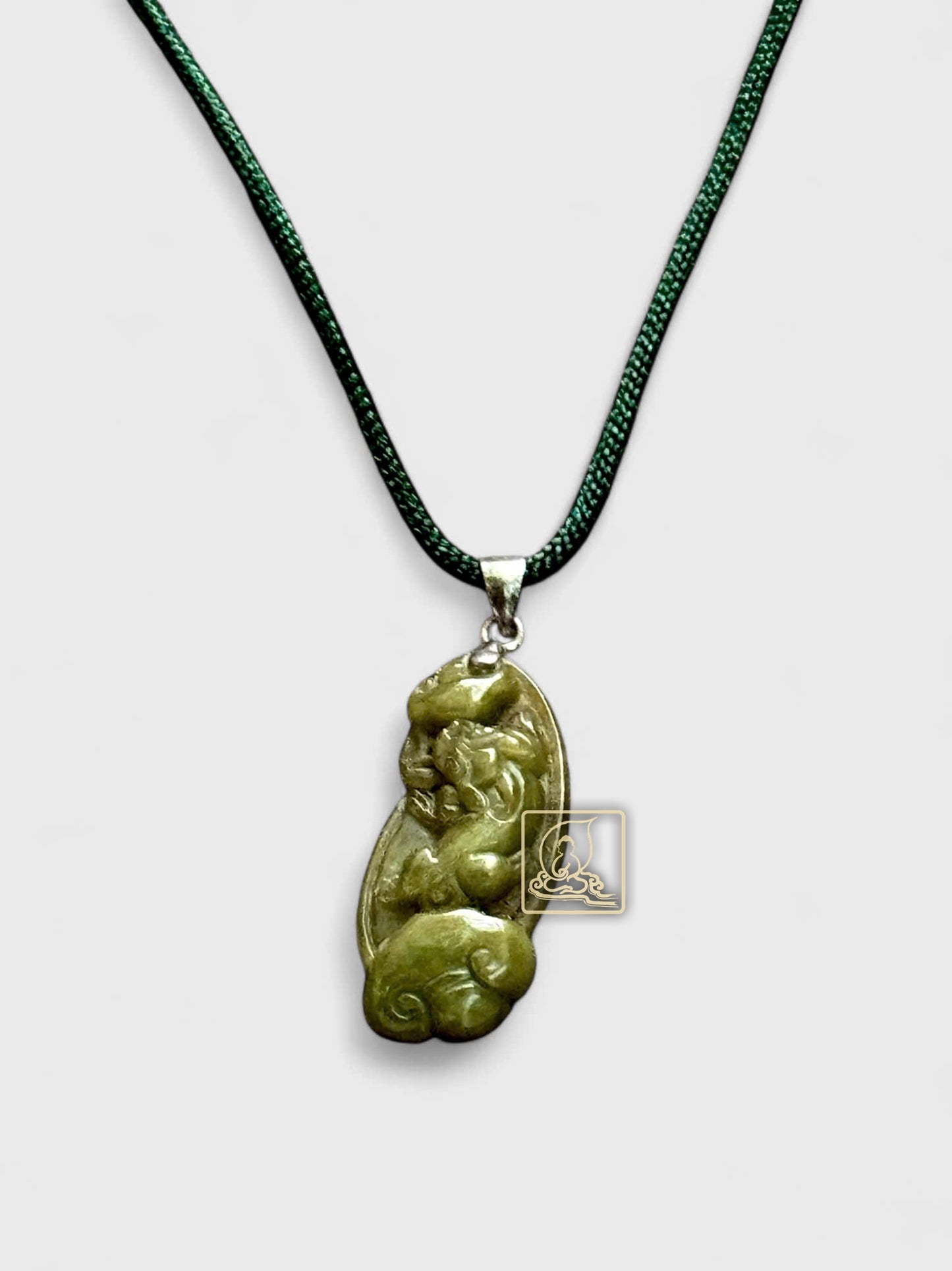 TỲ HƯU NGỌC CẨM THẠCH - PB676