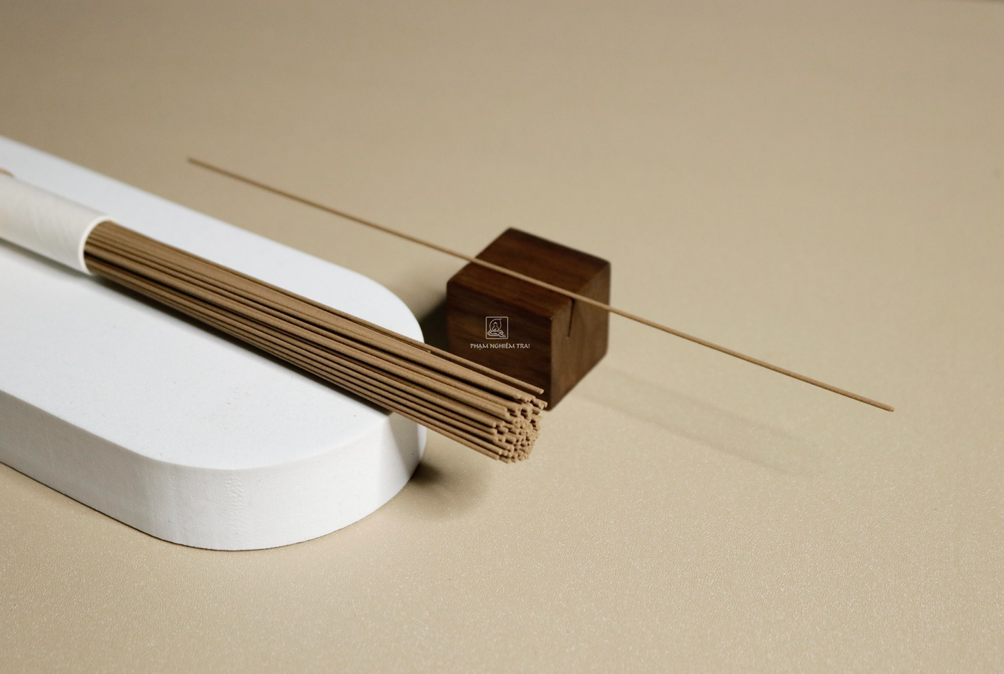 An Nam Nhất Phẩm Trầm Hương (Nhang không tăm) - N022